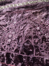 Load image into Gallery viewer, Mariab Patch Set velvet shawl

