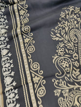 Load image into Gallery viewer, Mariab Shawl Wool Ready to Wear
