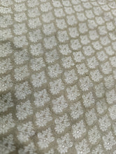 Load image into Gallery viewer, Mariab Fabric Jacquard Softest
