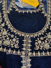 Load image into Gallery viewer, Mariab 2-Piece Velvet Ready to wear
