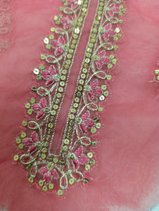 Mariab Neckline