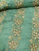 Load image into Gallery viewer, Mariab Patch Raw silk
