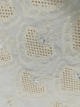 Load image into Gallery viewer, Mariab Fabric Luxe boring Panni Work Lawn
