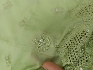 Mariab Fabric Luxe boring Panni Work Lawn