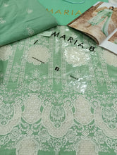 Load image into Gallery viewer, Mariab Shirt Luxe Qureshia style
