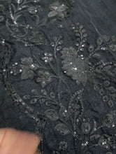 Load image into Gallery viewer, Mariab Patch Pallu

