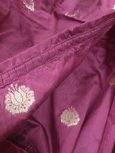 Load image into Gallery viewer, Mariab Saree Ready to Wear Banarsi Style

