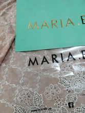 Load image into Gallery viewer, Mariab Shirt Luxe Qureshia style
