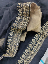 Load image into Gallery viewer, Mariab Saree Ready to Wear Chiffon
