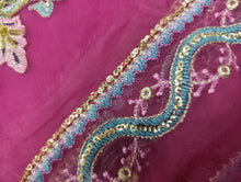 Load image into Gallery viewer, Republic Neckline &amp; Patch Set
