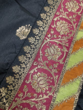 Load image into Gallery viewer, Mariab Saree Ready to Wear Banarsi Style
