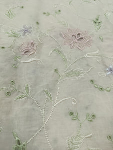 Mariab Fabric Luxe Lawn Embroidered