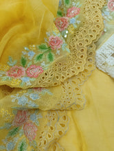 Load image into Gallery viewer, Mariab Saree Ready to Wear Embroidered Chiffon
