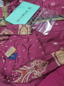 Mariab Saree Ready to Wear Banarsi Style