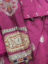 Load image into Gallery viewer, Mariab Saree Ready to Wear Banarsi Style
