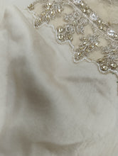 Load image into Gallery viewer, Mariab Trouser / Cuellot Ready to wear
