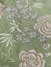 Load image into Gallery viewer, Mariab shirt Luxe Lawn Embroidered
