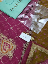 Load image into Gallery viewer, Mariab Duppta Ready to wear

