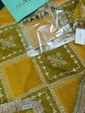 Load image into Gallery viewer, Mariab Duppta Chatta Patti Ready to wear
