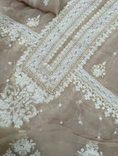 Load image into Gallery viewer, Mariab Neckline ,sleeves pair &amp; patches Set
