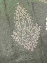 Load image into Gallery viewer, Mariab Shawl Ready to wear Woven
