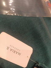 Load image into Gallery viewer, Mariab Shawl Wool
