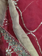 Load image into Gallery viewer, Mariab Duppta Ready to wear
