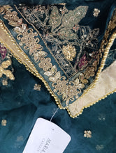 Load image into Gallery viewer, Mariab Duppta Ready to wear
