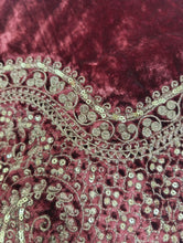 Load image into Gallery viewer, Mariab Bunch Pair Sleeves
