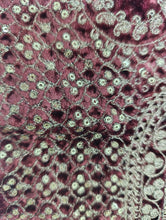 Load image into Gallery viewer, Mariab Bunch Pair Sleeves
