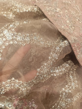 Load image into Gallery viewer, Mariab Saree Ready to Wear Complete
