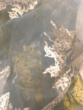 Load image into Gallery viewer, Mariab Duppta Foil Printed Organza
