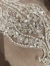 Load image into Gallery viewer, Mariab 3-Piece Ready To Wear
