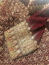 Load image into Gallery viewer, Mariab Blouse &amp; Petti coat  Ready to Wear
