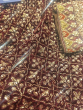 Load image into Gallery viewer, Mariab Blouse &amp; Petti coat  Ready to Wear
