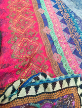 Load image into Gallery viewer, Mariab Duppta Ready to Wear chunri Print
