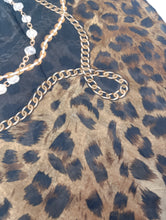 Load image into Gallery viewer, Mariab Duppta Ready to wear leopard Print

