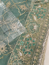 Load image into Gallery viewer, Mariab Duppta Ready to wear
