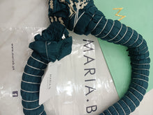 Load image into Gallery viewer, Mariab Lehnga Crushed Ready to wear
