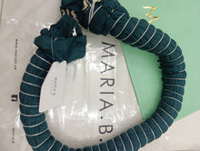 Load image into Gallery viewer, Mariab Lehnga Crushed Ready to wear
