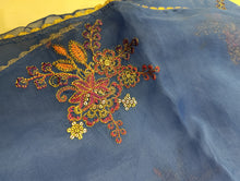 Load image into Gallery viewer, Mariab Duppta Ready to wear
