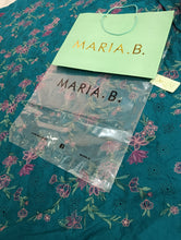 Load image into Gallery viewer, Mariab Fabric Luxe Chicken Kari Lawn
