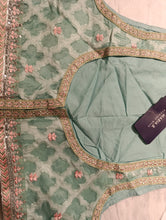 Load image into Gallery viewer, Mariab Chester Ready to Wear
