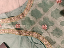 Load image into Gallery viewer, Mariab Chester Ready to Wear
