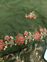 Load image into Gallery viewer, Mariab 2-Piece Luxe Chiffon Embroidered
