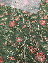 Load image into Gallery viewer, Mariab 2-Piece Luxe Chiffon Embroidered
