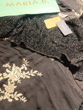 Load image into Gallery viewer, Mariab Saree Ready to Wear Complete

