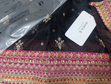 Load image into Gallery viewer, Mariab Duppta Ready to wear
