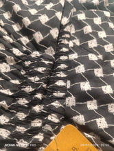 Load image into Gallery viewer, Mariab Trouser Ready To Wear
