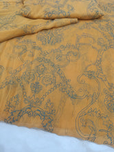 Load image into Gallery viewer, Mariab Duppta Chiffon Block Printed
